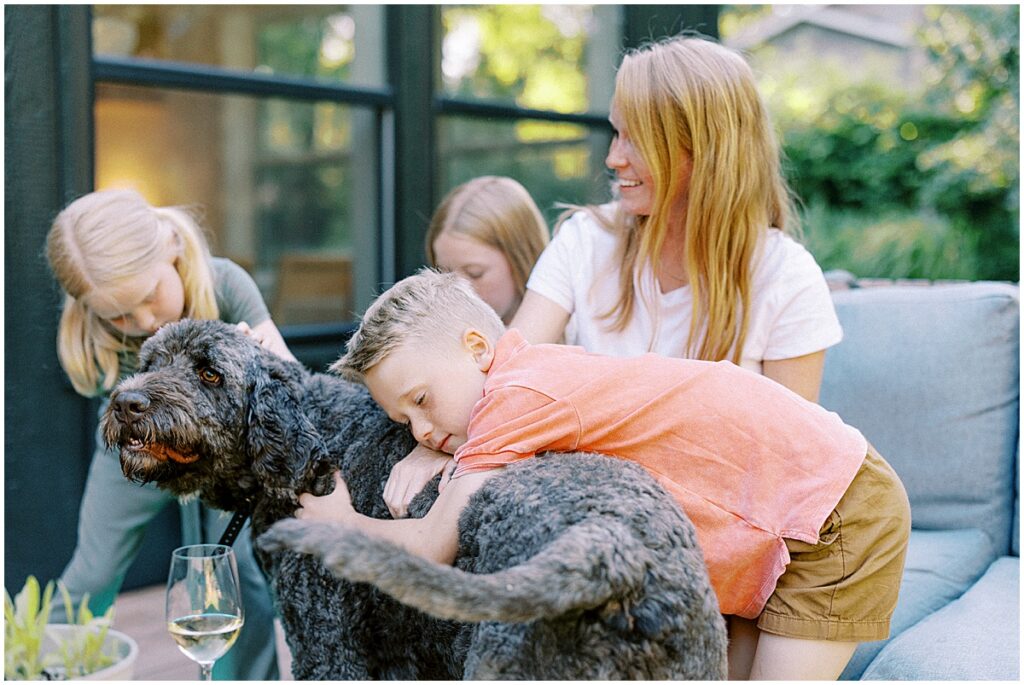 Minneapolis light and airy family photographer