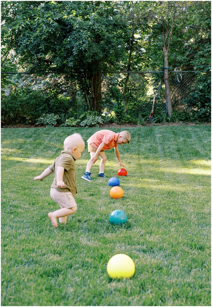 Minneapolis light and airy family photographer