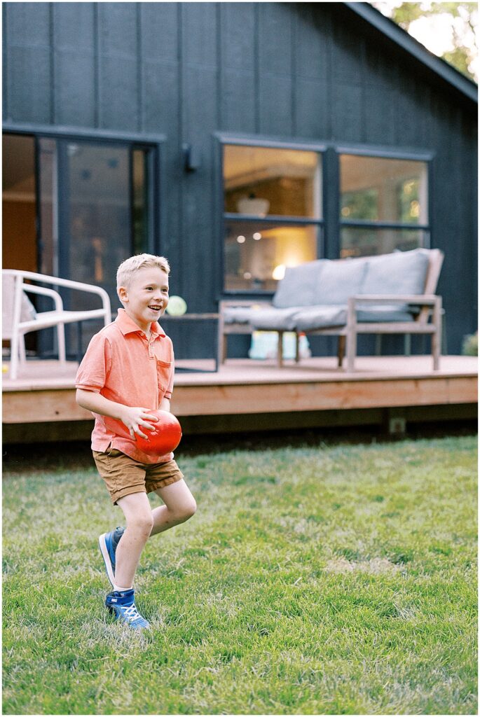 Minneapolis light and airy family photographer