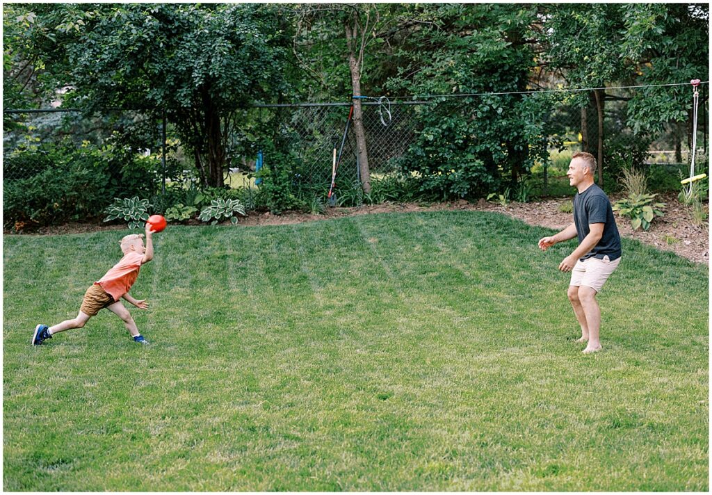 Minneapolis light and airy family photographer