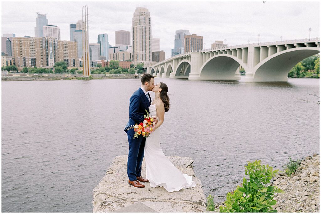 Minneapolis Glass House light and airy photographer